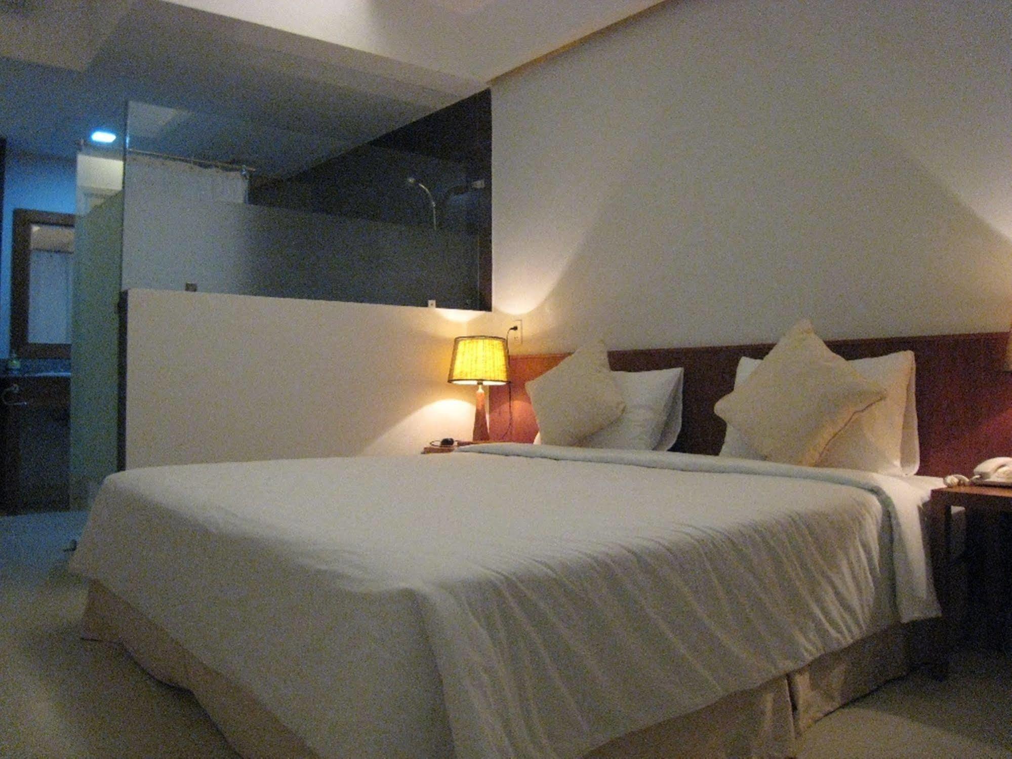 Da Nang Nemo Hotel Zewnętrze zdjęcie